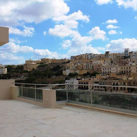 Villa Arjuza - Private Self Catering Bedrooms With Bathroom Is-Swieqi Extérieur photo